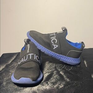 Nautica Men's Black Sneakers with Blue Soles